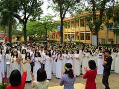 Trường THPT Vĩnh Yên - TP Vinh Yên