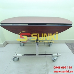 Xe đẩy buồng phòng
