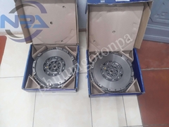 Bánh đà Hyundai Solati | 232004A200