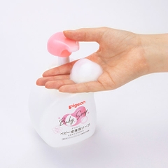 SỮA TẮM GỘI TRẺ EM BABY SOAP PIGEON HƯƠNG HOA 500ML - 4902508084451