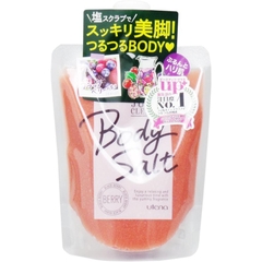 MUỐI TẮM TẨY DA CHẾT UTENA BODY SALT BERRY HƯƠNG DÂU ĐEN 300G - 4901234394216