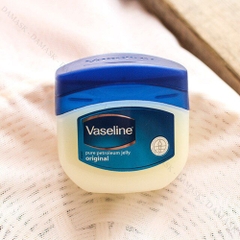 Sáp dưỡng ẩm Vaseline Pure Petrolium Jelly 50ml