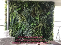 Lắp đặt tường cây giả hỗn hợp tại Ecopark - Hà Nội
