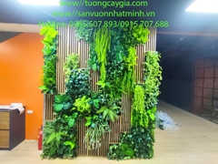 Thi công vách tường cây giả cho văn phòng làm việc - Nhật Minh decor tạo nên một không gian mới cho văn phòng Công ty