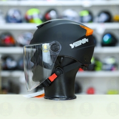 Mũ 1/2 Yema Có Kính Chắn FREESIZE - Đen Mờ