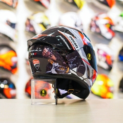 Mũ Royal M138b Đen Bóng + Tặng Dán Tem Decal Ducati V2 FREESHIP