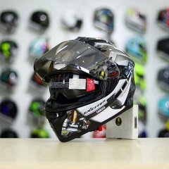 Mũ EGO E81 Đen Bóng + Dán Tem Decal Yamaha EXCITER Xám FREESHIP