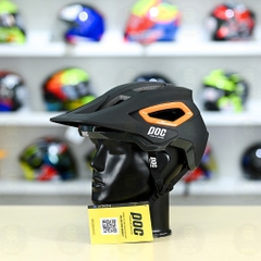Nón POC P18 2022 FREESHIP - Đen Cam Nhám