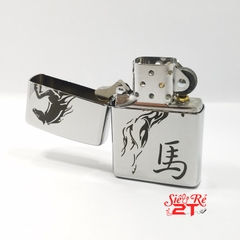 Zippo 250 High Polished Chrome Khắc Chủ Đề Ngựa - Zippo 250 Chính Hãng