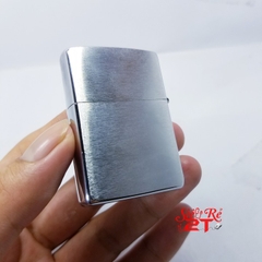 Zippo Mỹ XI la mã 1995 mộc ngược chrome phay xước chủ đề Zippo và âm nhạc (Used 95%)