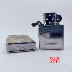 Zippo 250 High Polished Chrome Khắc Sâu Ánh Thau Hình Rồng