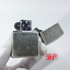 Zippo Antique Silver Plate 121FB - Zippo Chính Hãng Mạ Bạc Giả Cổ (Newbox)