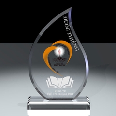 Cup pha lê - kỷ niệm chương mẫu 6