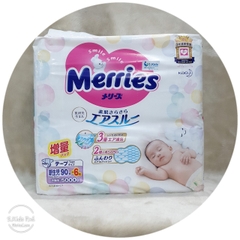 Bỉm Merries New born (NB<5kg)