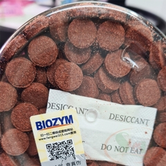 Thức ăn cá Biozym Red Worm Patch Feed viên dán