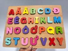 Bảng gỗ nổi Tiếng Việt (in hoa)