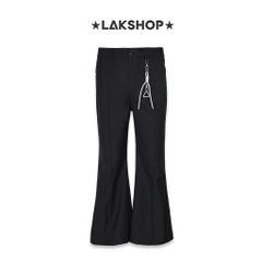 Quần Black Pleat Flared Pants with Keychain