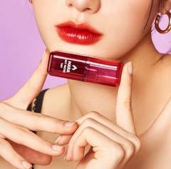LV03 màu Đỏ Chili - Son Black Rouge Mara Hot Water Tint