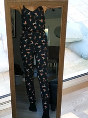 Jumpsuit 2 dây Bizzbee