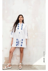 Đầm Thêu Hoa Mango