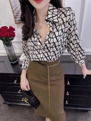 Chân Váy Vero Nâu Kèm Belt
