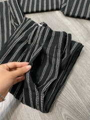 Quần Linen Lưng Cao Kẻ Sọc Zara
