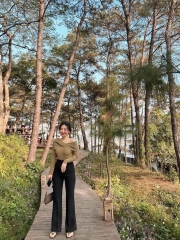 Quần Loe Đen Zara