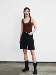 Quần Short Jean Đen Hidden