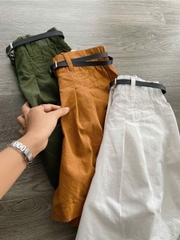 Quần Shorts Kaki Kèm Belt Zara