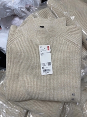 Áo Len Uniqlo Trắng Kem