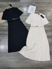 Đầm Cổ V Kèm Belt Vero