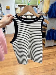 Áo 3 Lỗ Kèm Mút Uniqlo