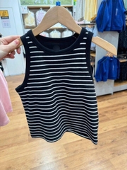 Áo 3 Lỗ Kèm Mút Uniqlo