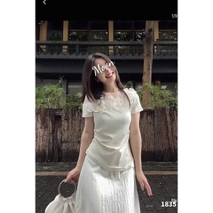 Sét Áo Đính Hoa và Chân Váy