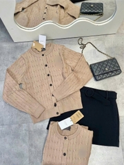 Áo Cardigan Nâu Nhạt Whoau