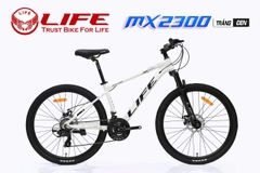 Xe đạp địa hình LIFE MX2300:   Xe địa hình cỡ bánh 26 inch, khung Nhôm siêu nhẹ, không mối hàn, cáp âm khung.   Groupset SHIMING 3x8 (24 tốc độ). Phanh đĩa cơ, Siêu Hot 2026