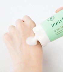 Mặt Nạ Tẩy Tế Bào Chết Chiết Xuất Lúa Mạch Innisfree Green Barley Gommage Peeling Mask 120ml