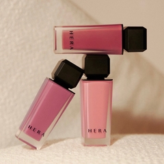 Son lì mịn sắc màu thời trang Hera Sensual Powder Matte Liquid Son môi Jennie (Black Pink) sử dụng 5g