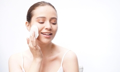 Mặt Nạ 2 Bước Tẩy Tế Bào Chết Dưỡng Sáng Da Biorace Renew Peeling Pad Vita Solution Tone Up Mask