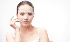 Mặt Nạ 2 Bước Tẩy Tế Bào Chết Dưỡng Sáng Da Biorace Renew Peeling Pad Vita Solution Tone Up Mask