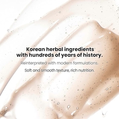Nước cân bằng dưỡng ẩm chống nhăn trẻ hoá da Hồng Sâm Danahan Bon Yeon Jin Skin Toner 160ml