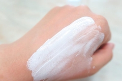 Kem Dưỡng Trắng Tái Tạo Da Dr.Jart+ V7 Toning Light New 50ml
