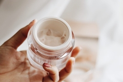 Kem Dưỡng Hera Cao Cấp Chống Lão Hóa Da Căng Bóng Hera Rosy-Satin Cream 50ml