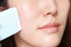 Chống Nắng Dạng Thỏi Ngăn Chặn Tia Cực Tím (Uv) Và Tia Hồng Ngoại (IR) AHC Natural Perfection Double Shield Sun Stick 22g SPF50+/PA++++