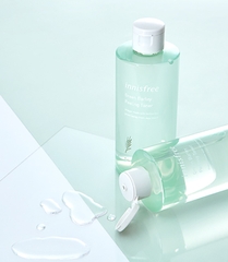 Nước Cân Bằng Da Loại Bỏ Tế Bảo Chết Dầu Thừa Innisfree Green Barley Peeling Toner 250ml