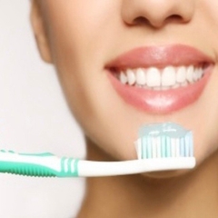 Kem Đánh Răng Dầu Thông Thiên Nhiên Nội địa Hàn Quốc Namusum Toothpaste  (Phytoncide) 120g
