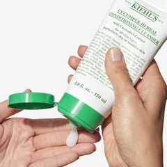 Sữa Rửa Mặt Dưa Leo Cho Da Nhạy Cảm Kiehl's Cucumber Herbal Conditioning Cleanser 150ml