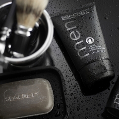 Sữa Rửa Mặt Kiểm Soát Dầu Nhờn Cho Nam Seacret Men's Liquid Face Wash 100ml 