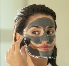 Mặt Nạ Bùn Từ Tính Seacret M4 Mineral Rich Magnetic Mud Mask 55ml