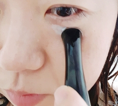 Máy Mát Xa Mắt Vivido Eddy Eye Wrinkle Vibration Eye Massager